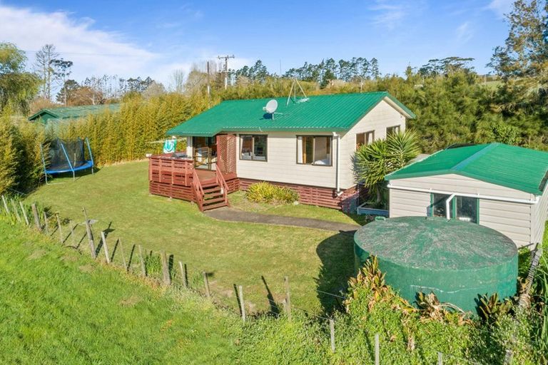 Photo of property in 20 Green Road, Dairy Flat, Albany, 0792