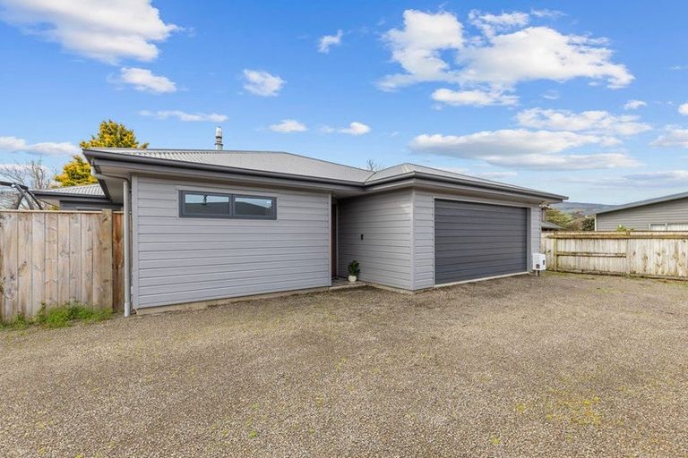 Photo of property in 25 Oak Crescent, Ashhurst, 4810