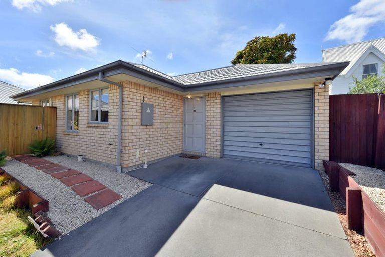 Photo of property in 33 Hornbrook Street, Waltham, Christchurch, 8023