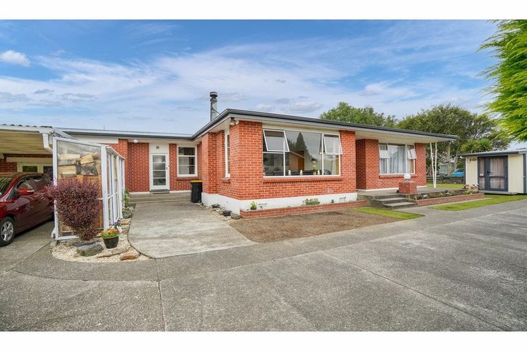 Photo of property in 77 Duncan Street, Hawthorndale, Invercargill, 9810