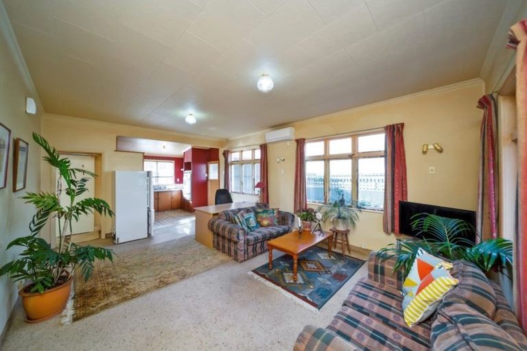 Photo of property in 278 Saint Aubyn Street, New Plymouth, 4310