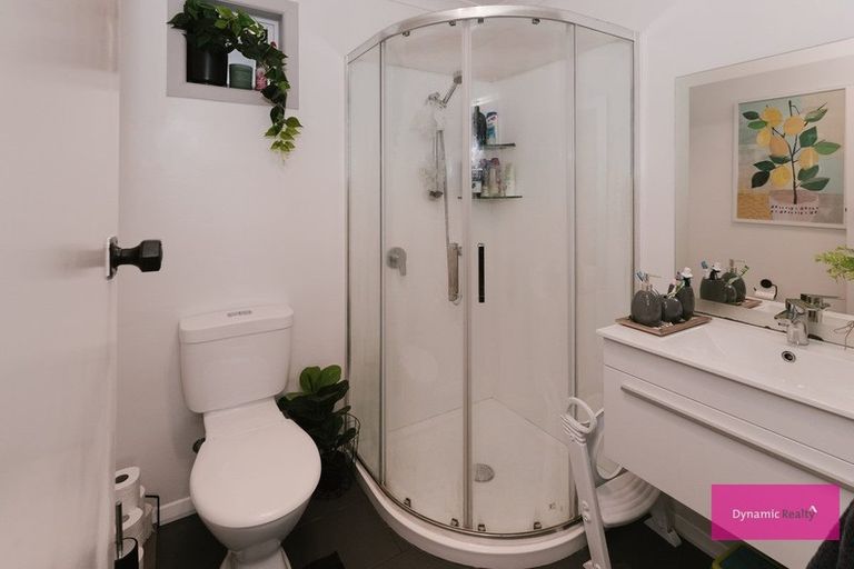 Photo of property in 30 Winchester Street, Awapuni, Palmerston North, 4412