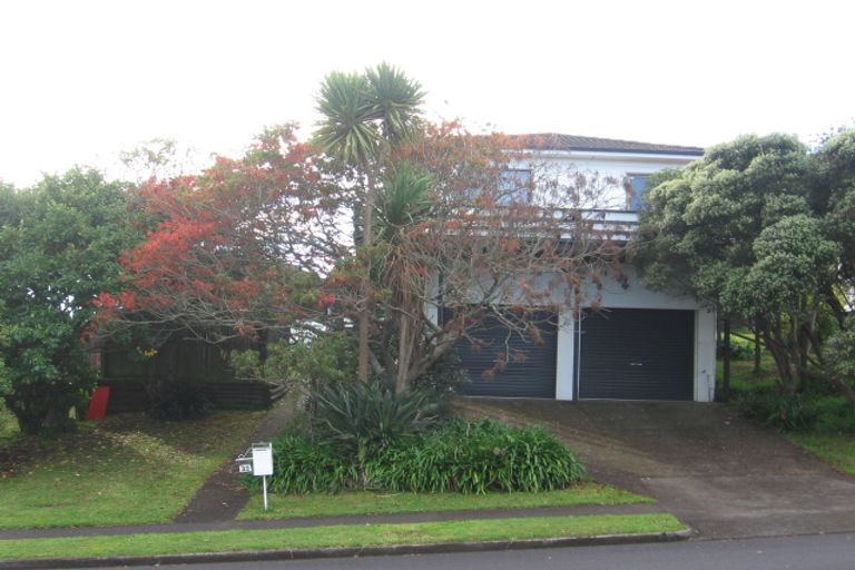 Photo of property in 32 Ransom Smyth Drive, Goodwood Heights, Auckland, 2105