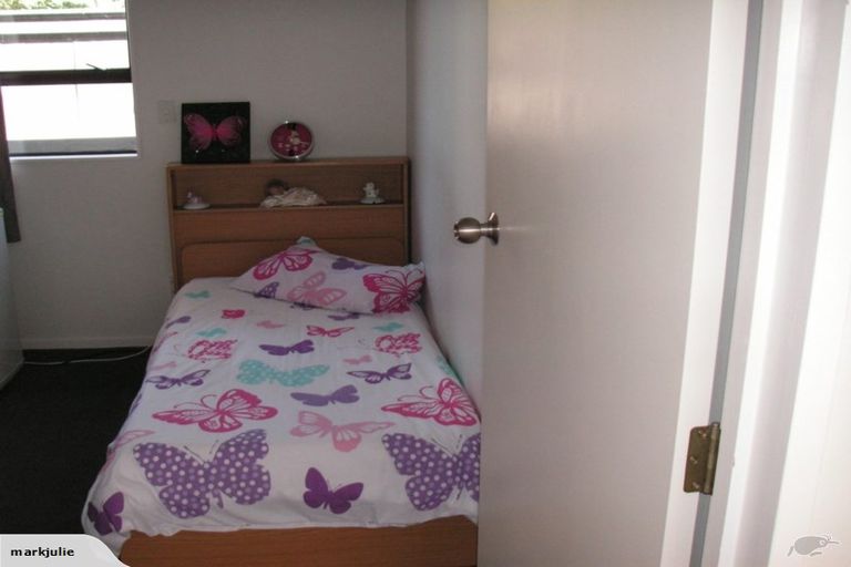 Photo of property in 2/41 Manson Street, Terrace End, Palmerston North, 4410