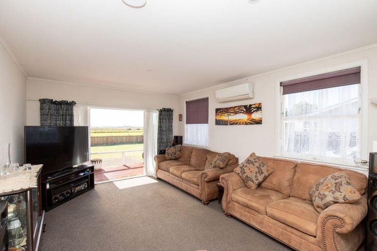 Photo of property in 104 Pipiroa Road, Ngatea, 3503