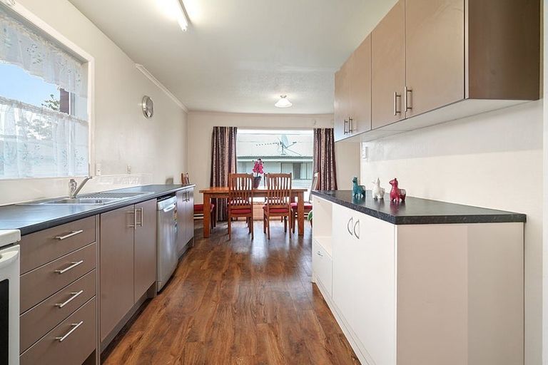 Photo of property in 15 Steele Street, Hornby, Christchurch, 8042