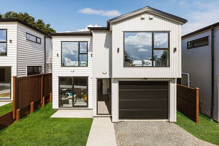 Photo of property in 16b Smedley Street, Manurewa, Auckland, 2102