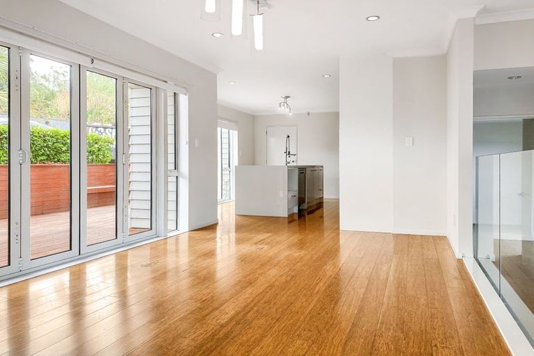 Photo of property in 24 Bannings Way, Hobsonville, Auckland, 0618