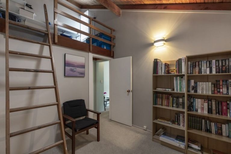 Photo of property in 11 Montressor Place, Howick, Auckland, 2014