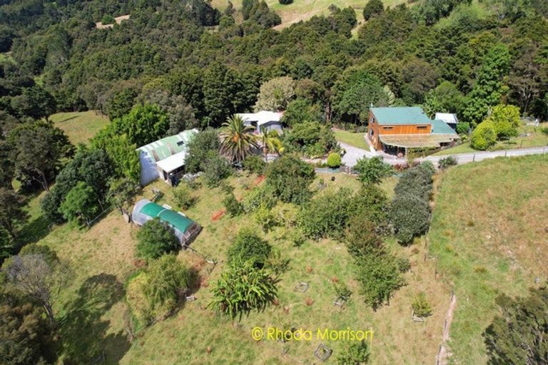 Photo of property in 318 Franklin Road, Paparoa, 0571