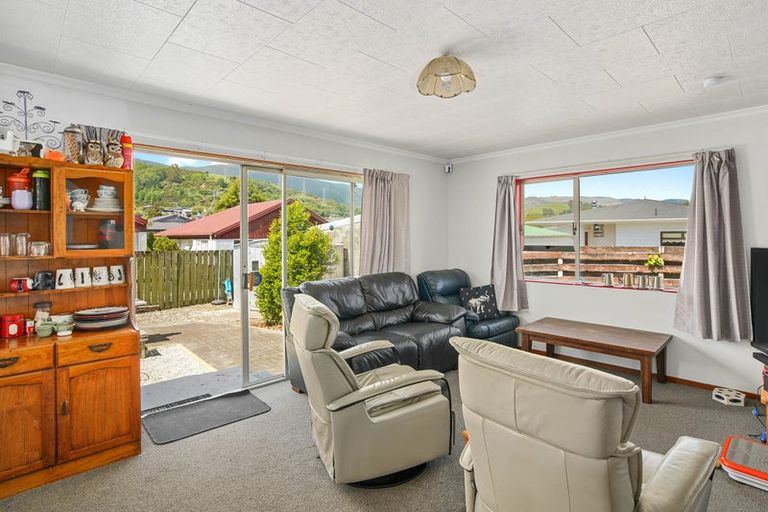 Photo of property in 2/8a Palm Avenue, Stoke, Nelson, 7011