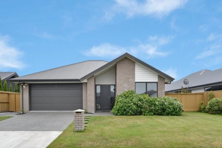 Photo of property in 5 Brockelbank Drive, Kaiapoi, 7630
