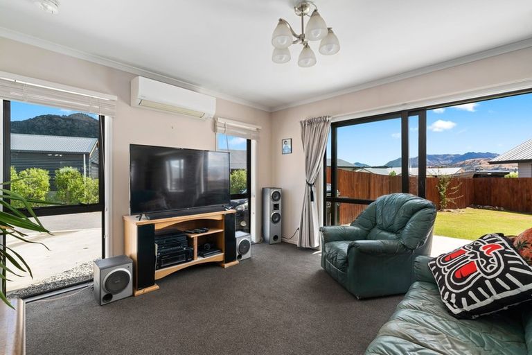 Photo of property in 37 Finch Street, Albert Town, Wanaka, 9305