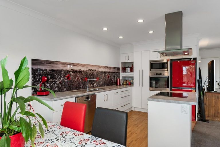 Photo of property in 59a Bayfair Drive, Mount Maunganui, 3116