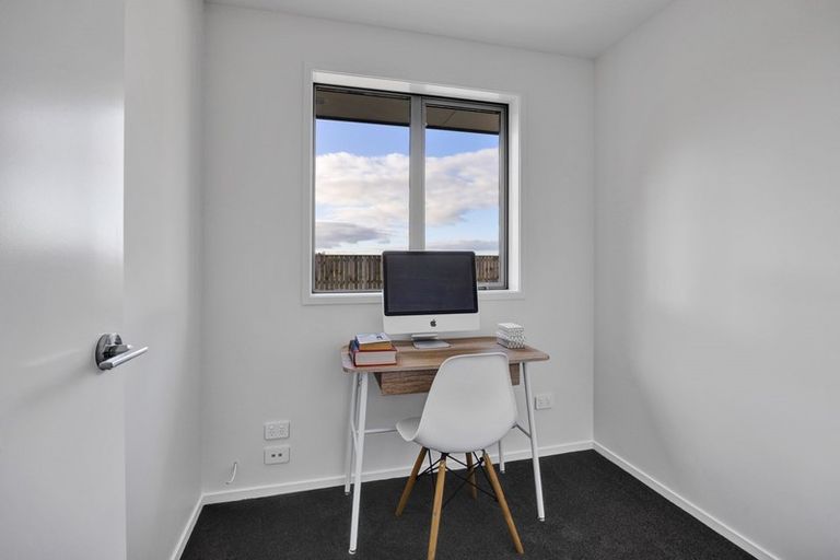 Photo of property in 4 Midsummer Avenue, Stratford, 4332