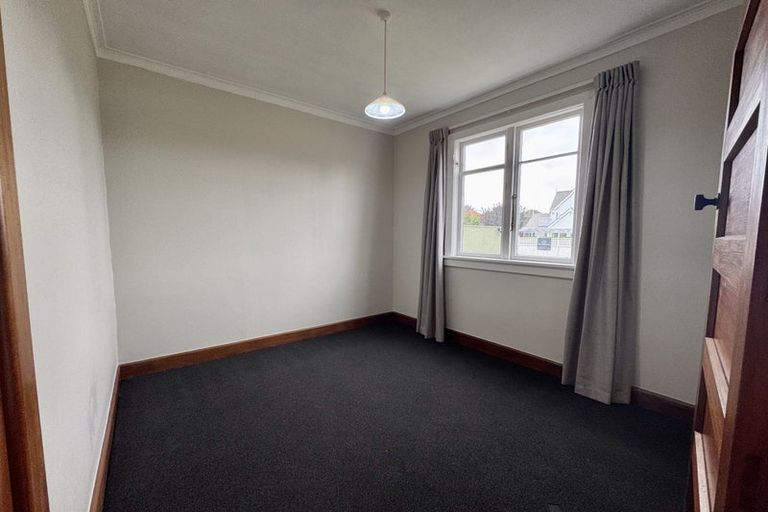 Photo of property in 12 Moana Street, Hokowhitu, Palmerston North, 4410