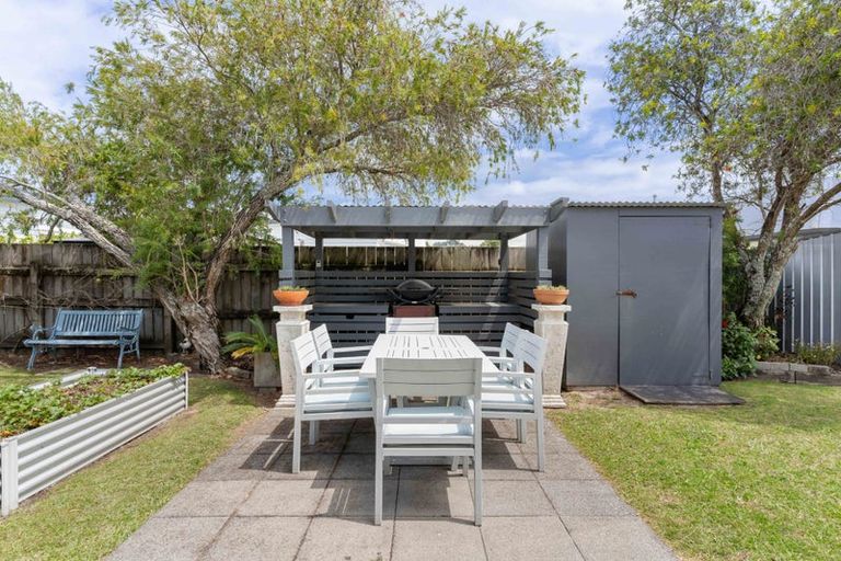 Photo of property in 104b Tamaki Road, Whangamata, 3620