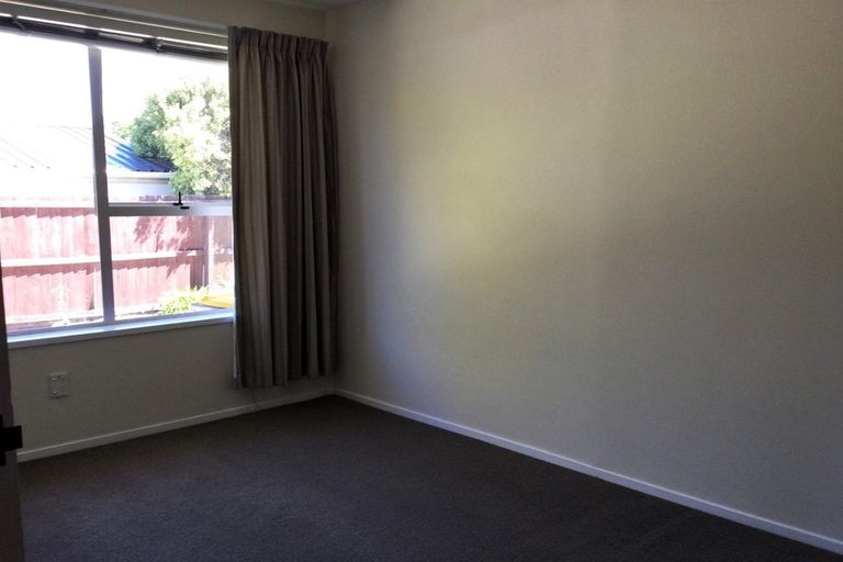 Photo of property in 1/26a Heaphy Place, Casebrook, Christchurch, 8051