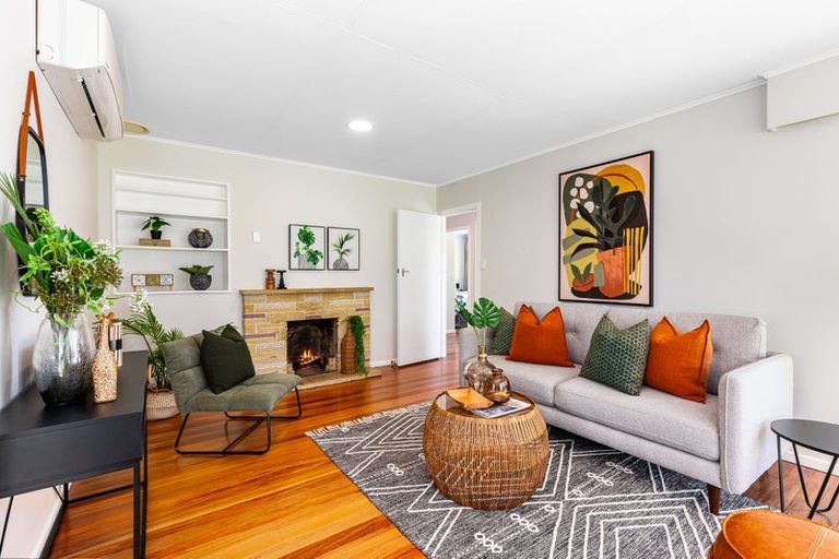 Photo of property in 10 Mimihau Grove, Wainuiomata, Lower Hutt, 5014