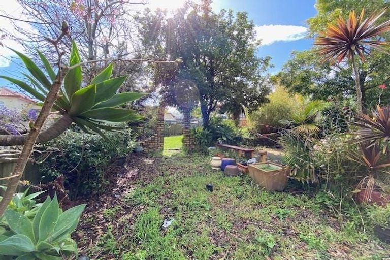 Photo of property in 755 Chapel Road, Dannemora, Auckland, 2016