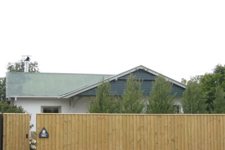 Photo of property in 1/20 Nicholls Street, Richmond, Christchurch, 8013