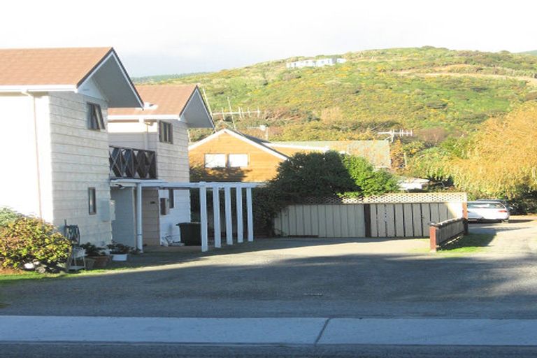 Photo of property in 8a Rimu Road, Raumati Beach, Paraparaumu, 5032