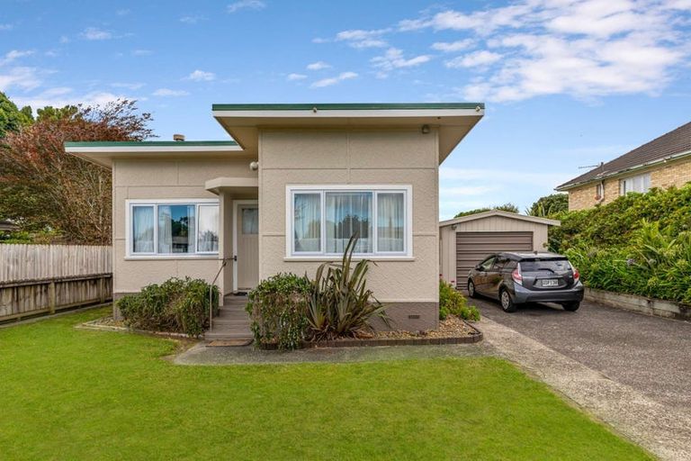 Photo of property in 69 King Street, Waiuku, 2123