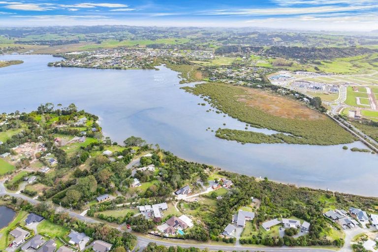 Photo of property in 52a Estuary Drive, Mangawhai Heads, Mangawhai, 0505