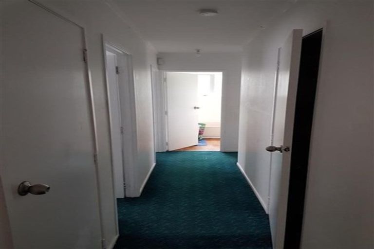 Photo of property in 8 Rako Place, Manurewa, Auckland, 2102