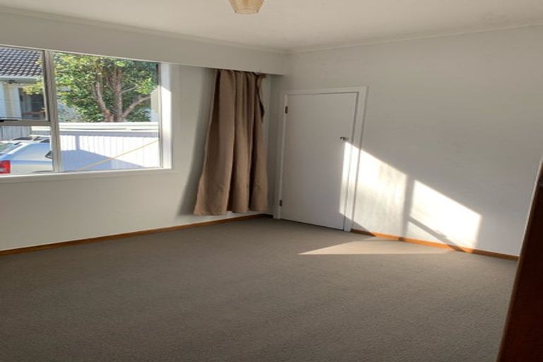 Photo of property in 41 Parrs Cross Road, Henderson, Auckland, 0612