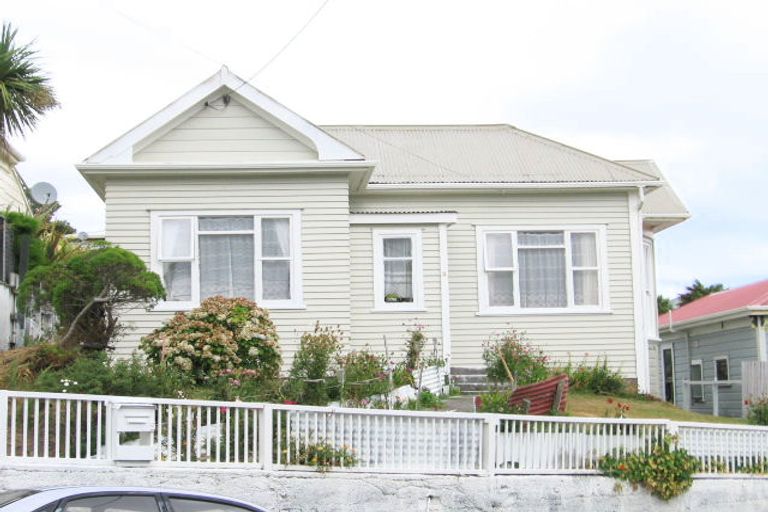 Photo of property in 5 Blythe Street, Berhampore, Wellington, 6023