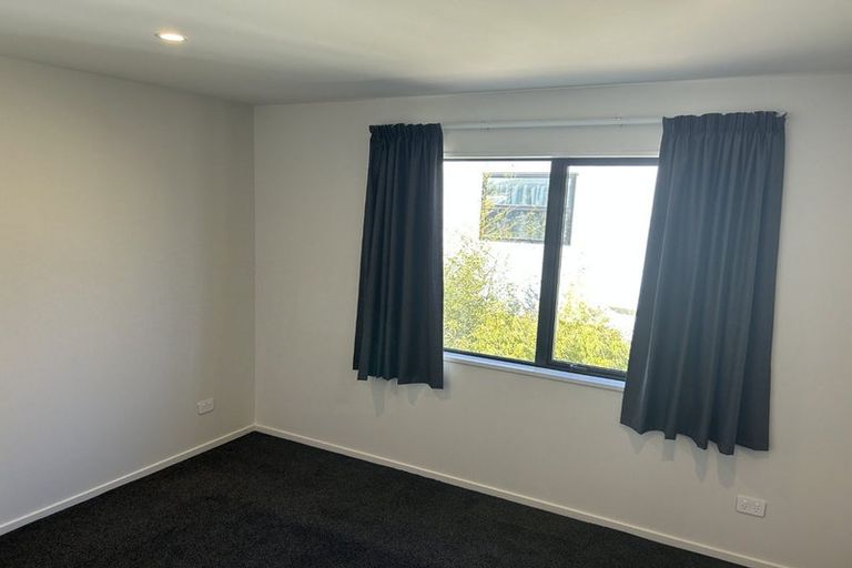 Photo of property in 2/26 Grove Road, Addington, Christchurch, 8024