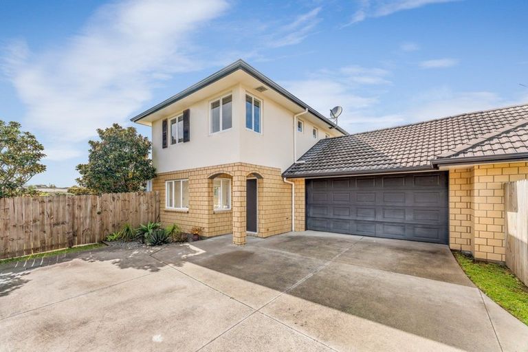 Photo of property in 20 Raphoe Road, Flat Bush, Auckland, 2019