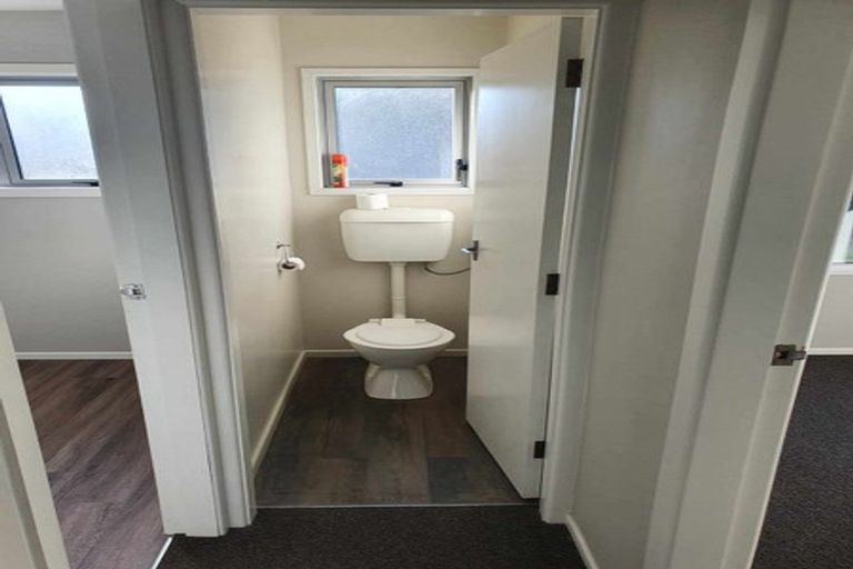 Photo of property in 2/9 Somme Street, St Albans, Christchurch, 8014