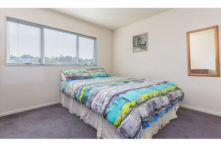Photo of property in 19 Brookvale Park, Stanmore Bay, Whangaparaoa, 0932