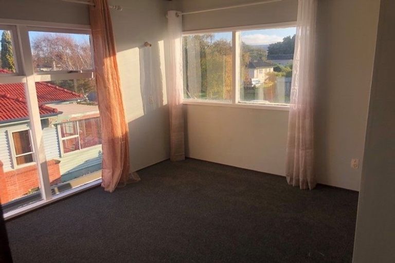 Photo of property in 19 Charleston Avenue, Boulcott, Lower Hutt, 5011