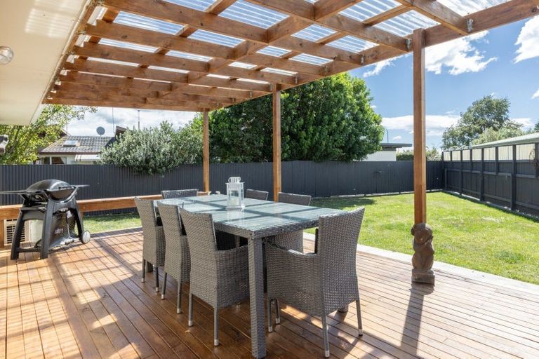 Photo of property in 14 Gipps Place, Tamatea, Napier, 4112