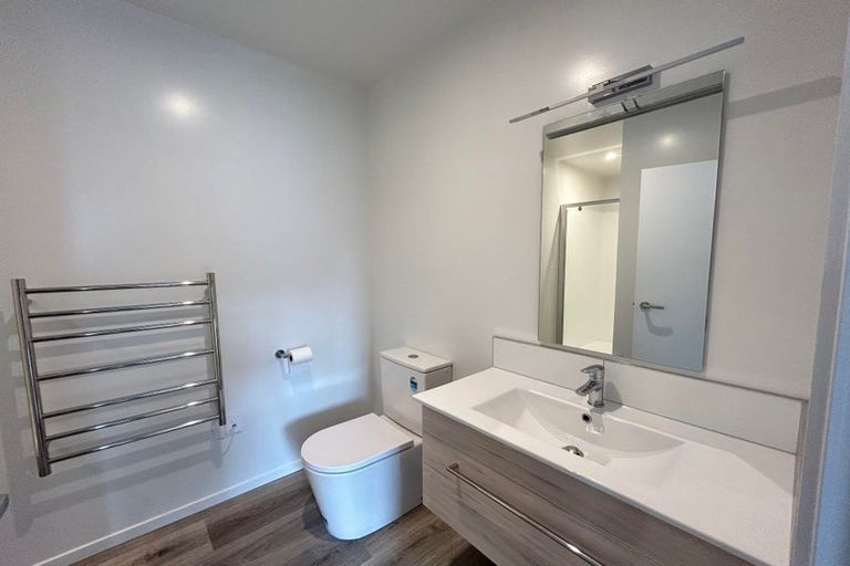 Photo of property in 201/2 Onepu Road, Kilbirnie, Wellington, 6022