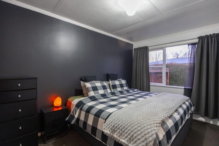 Photo of property in 17 Winchester Street, Awapuni, Palmerston North, 4412