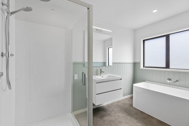 Photo of property in 5b Murray Street, Bell Block, New Plymouth, 4312