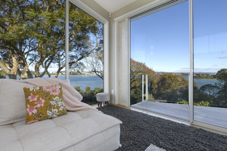 Photo of property in 77 Goods Road, Otumoetai, Tauranga, 3110