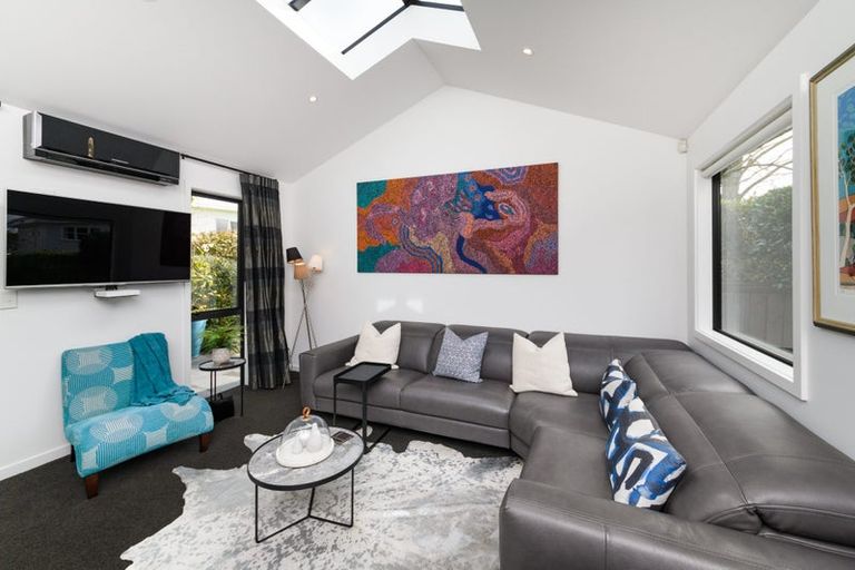 Photo of property in 36b Lincoln Terrace, Hokowhitu, Palmerston North, 4410