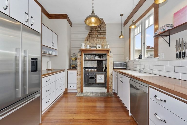 Photo of property in 275 Clarkin Road, Fairfield, Hamilton, 3214