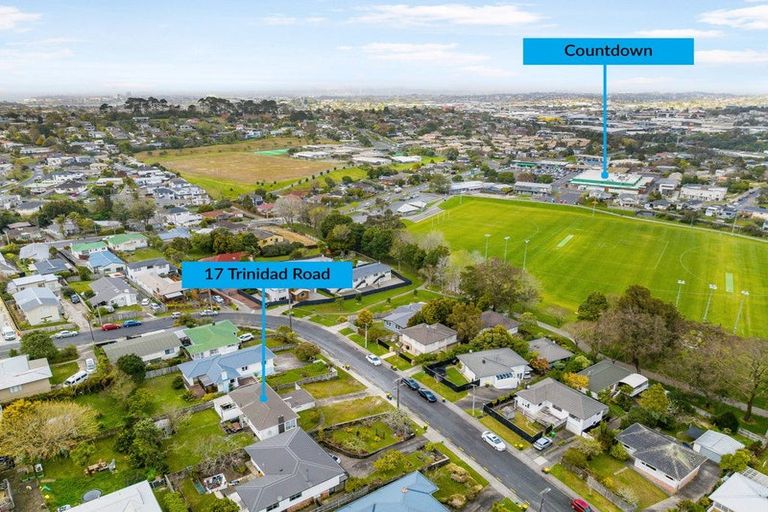 Photo of property in 17 Trinidad Road, Sunnynook, Auckland, 0620