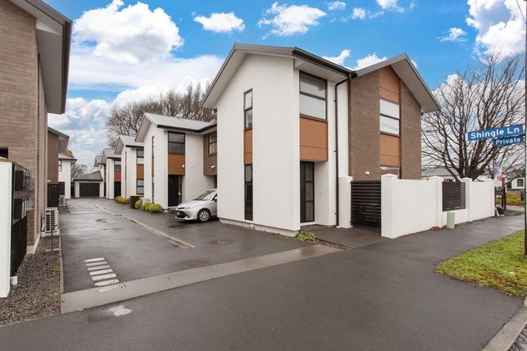Photo of property in 10 Shingle Street, Sydenham, Christchurch, 8023
