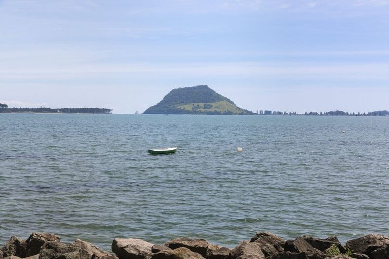 Photo of property in 13b Beach Road, Otumoetai, Tauranga, 3110