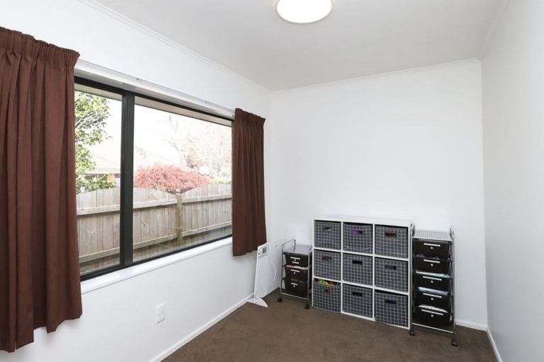 Photo of property in 27 Halcione Close, Flagstaff, Hamilton, 3210