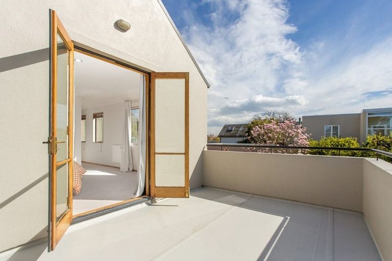 Photo of property in 31 Wroxton Terrace, Merivale, Christchurch, 8014