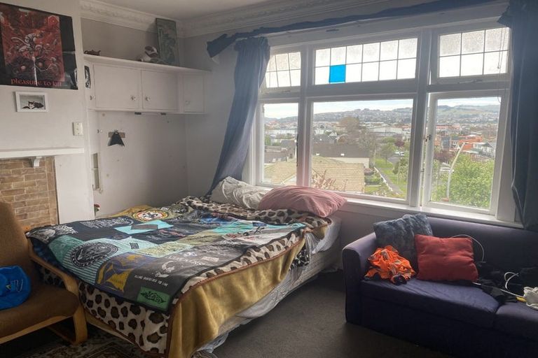 Photo of property in 100 Forbury Road, Saint Clair, Dunedin, 9012