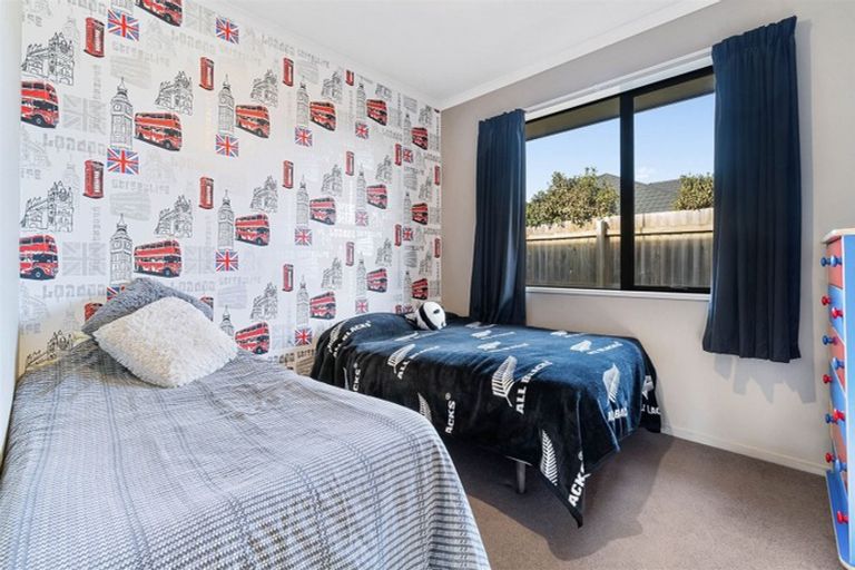 Photo of property in 13 Beaumont Drive, Rolleston, 7614